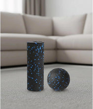 Charger l'image dans la galerie, Mini Foam Roller & Massage Ball Set, Travel Muscle Recovery Kit | Compact Portable Set Including 6-Inch Foam Roller and 3.2-Inch Ball, Great for Travel, Back, Legs and Muscle Recovery.