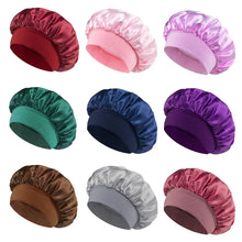 Charger l'image dans la galerie, La Couronne de Soie - Bonnet de Nuit en Satin pour Femme – Le Secret pour des cheveux éclatants au Réveil.