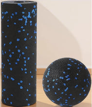 Charger l'image dans la galerie, Mini Foam Roller &amp; Massage Ball Set, Travel Muscle Recovery Kit | Compact Portable Set Including 6-Inch Foam Roller and 3.2-Inch Ball, Great for Travel, Back, Legs and Muscle Recovery.
