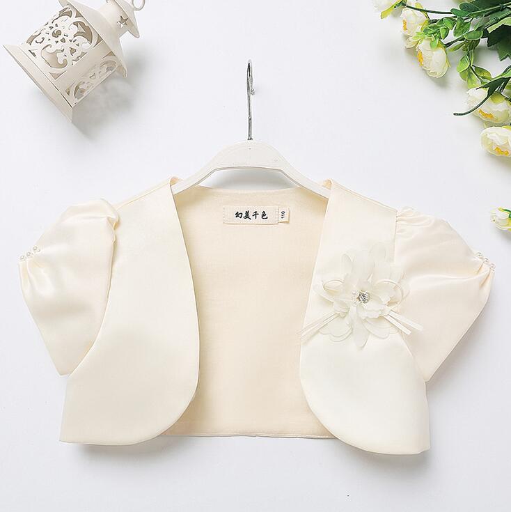 Boléros Satin/Coton perlées à manches courtes